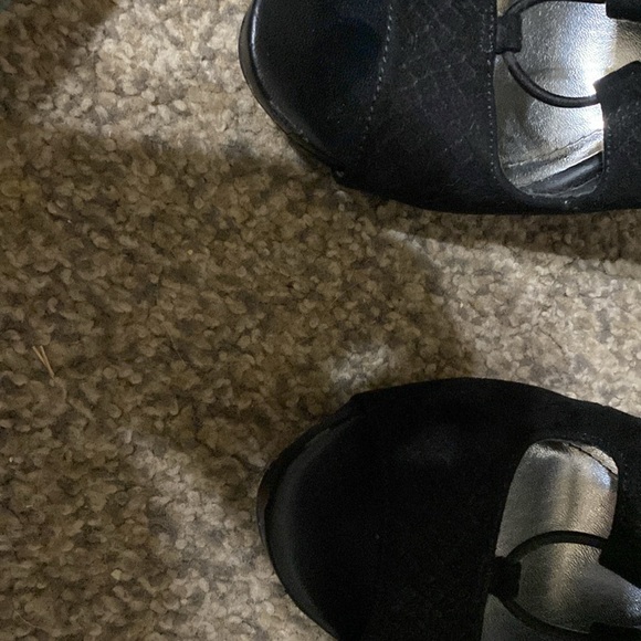 Jennifer Lopez heels. Size 8. - Picture 6 of 6